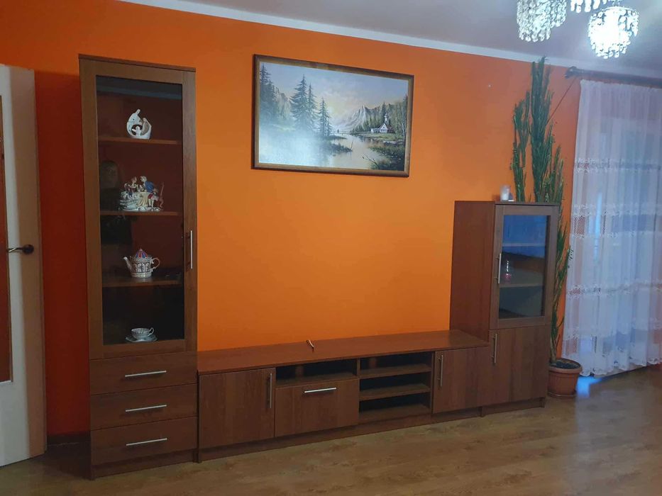 Komplet mebli w bardzo dobrym stanie