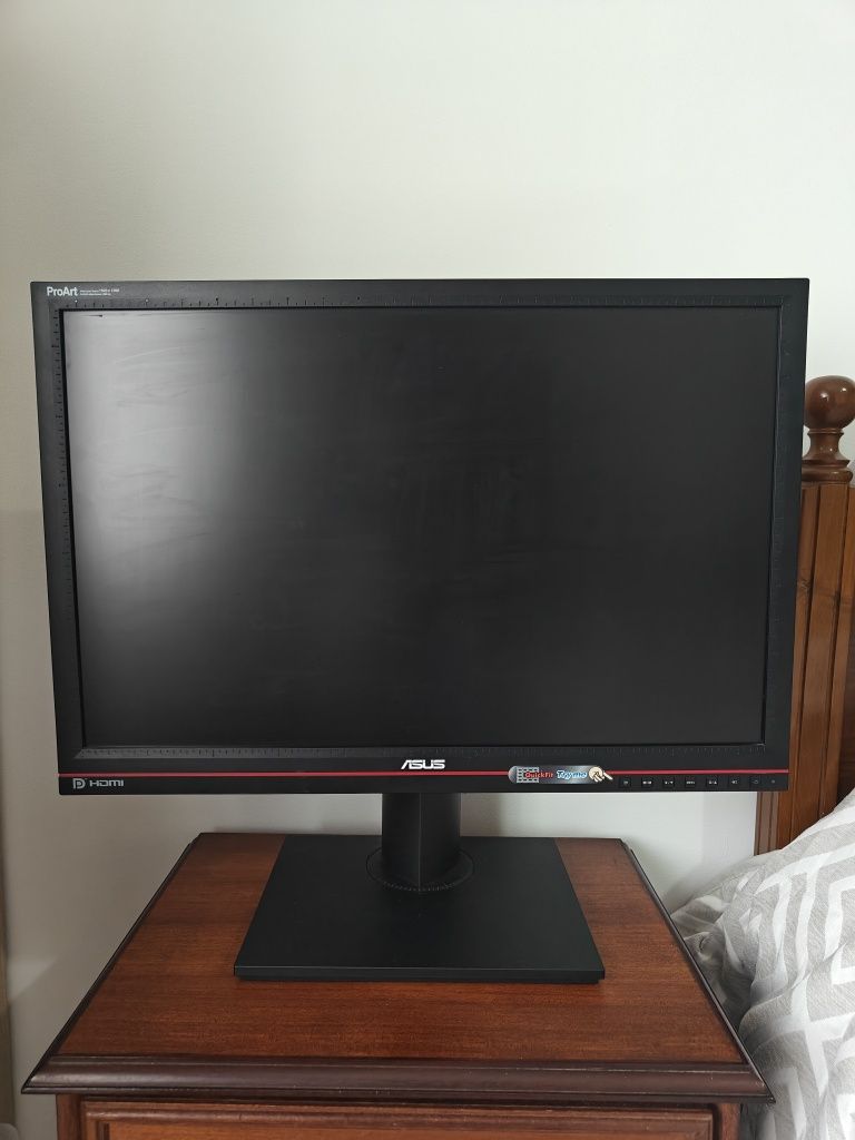 ASUS Pro art PA246Q IPS
