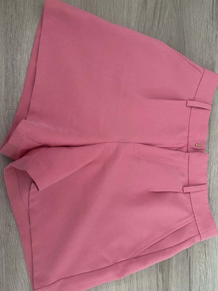 Spodenki różowe Sinsay, r.36 kieszenie, eleganckie