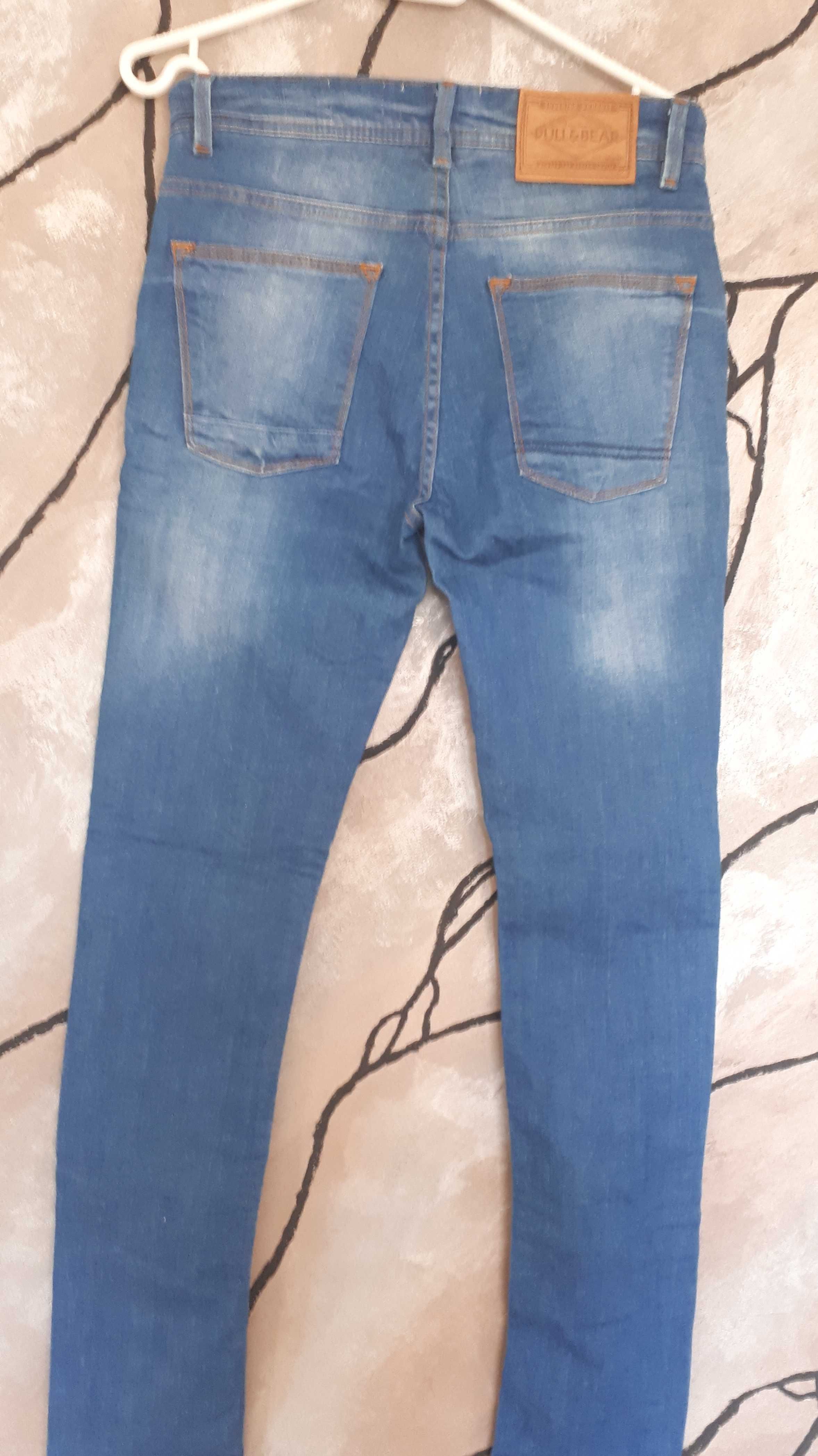 Spodnie jeans PULL&BEAR 36