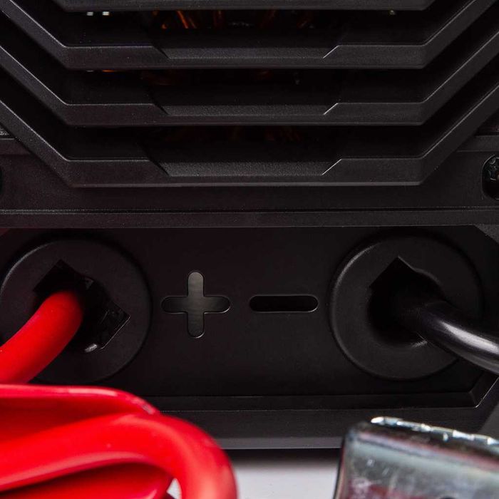 Prostownik Inwertorowy 600A z rozruchem Funkcja szybkie ładowanie