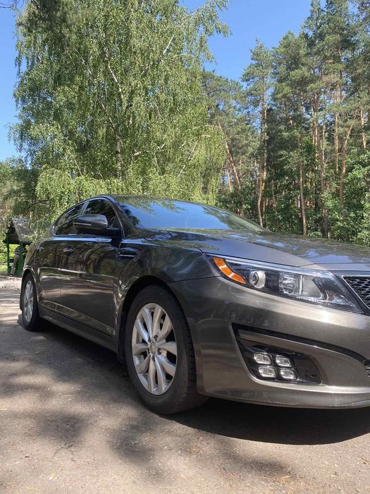 KIA Optima 2014.