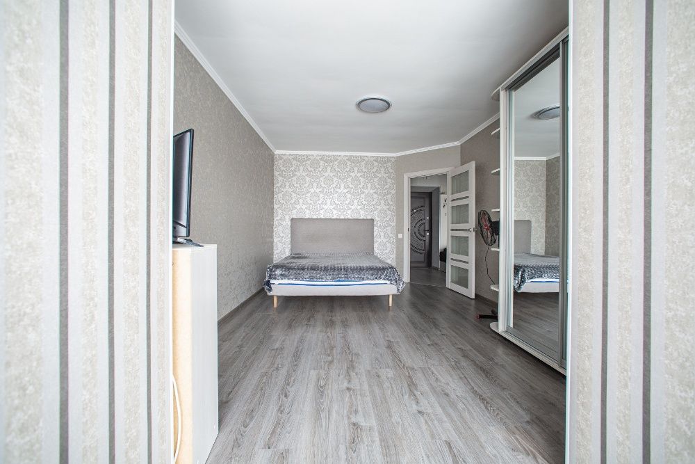 Подобово квартира в центрі міста.