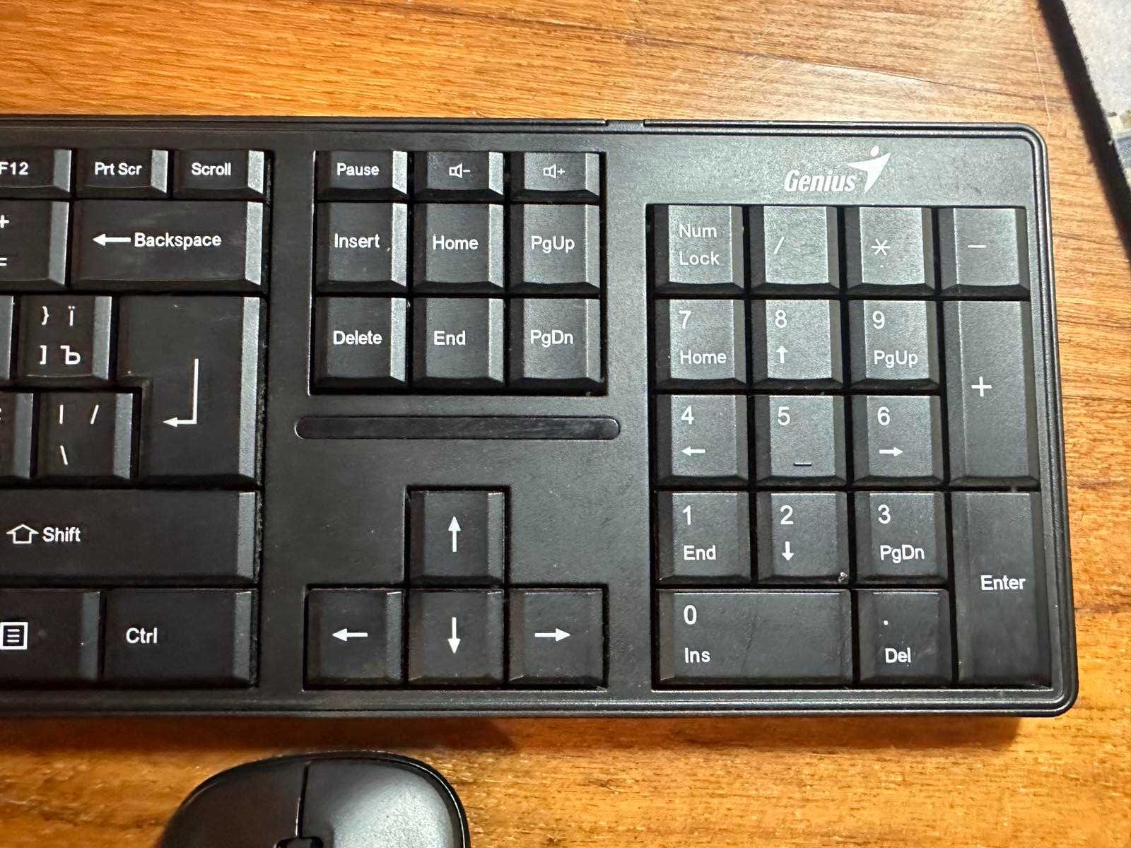 Комплект бездротової (клавіатура, миша) Genius GK-100012 CP/K
