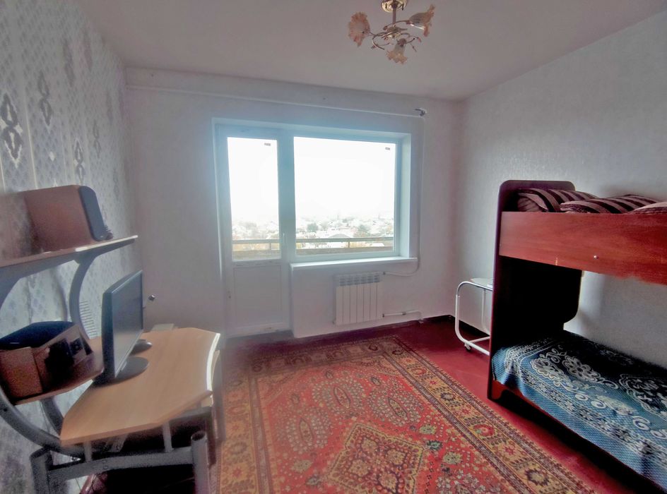 Продаж двокімнатної квартири в Лісках