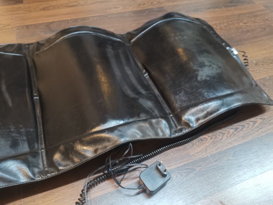 Mata masująca plecy skóra polska