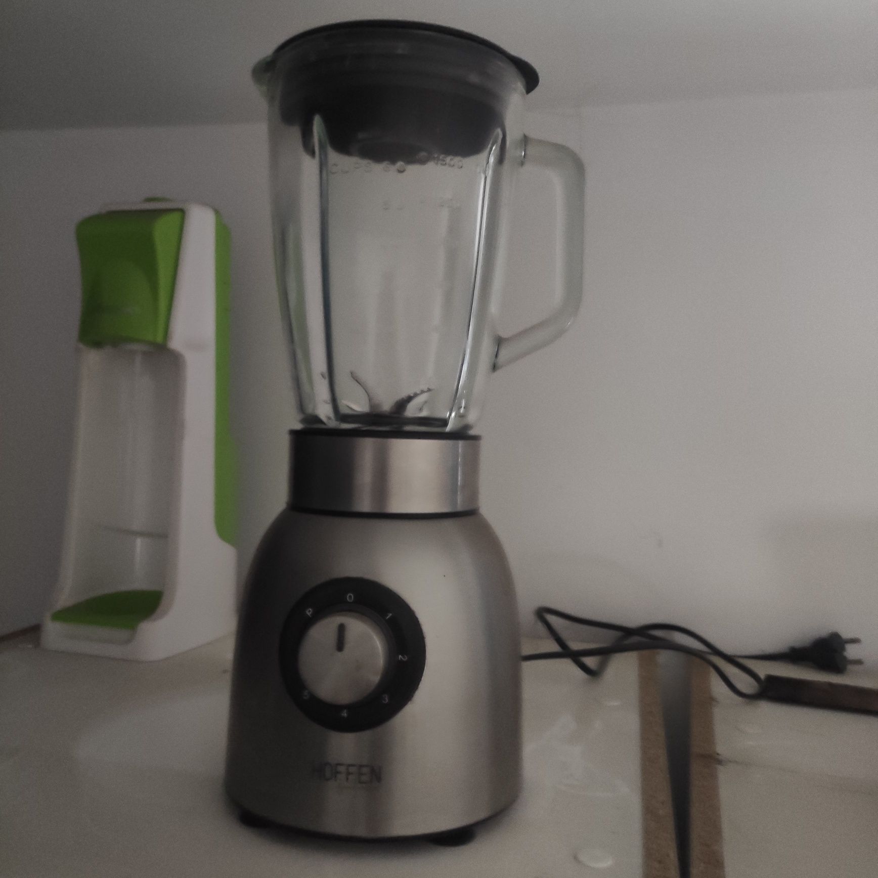 Blender kielichowy .