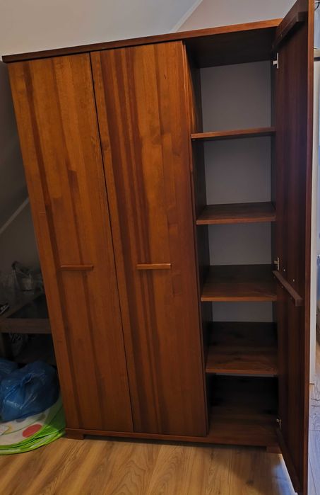 Szafa drewniana 3 drzwiowa - sosnowa