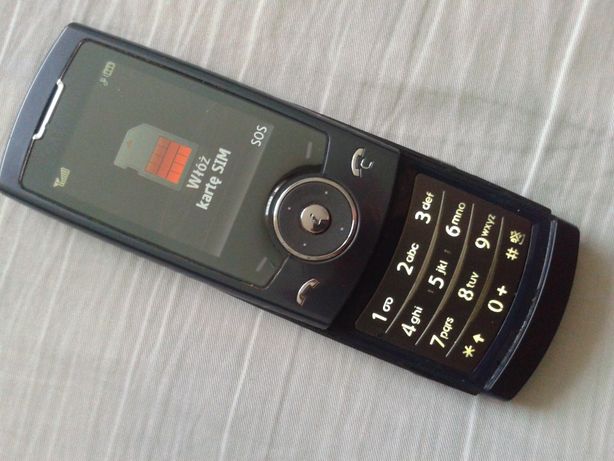 Telefony komorkowe Samsung SGH-U600 i SGH-J600
