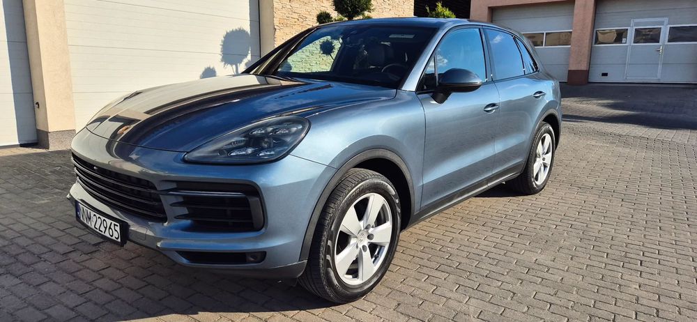 Porsche Cayenne Prywatne auto zadbane garażowane serwis ASO PL