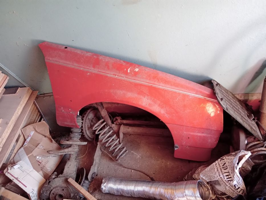 Крыло опель аскона,правое