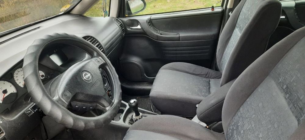 Opel Zefira 2.0 7 місць
