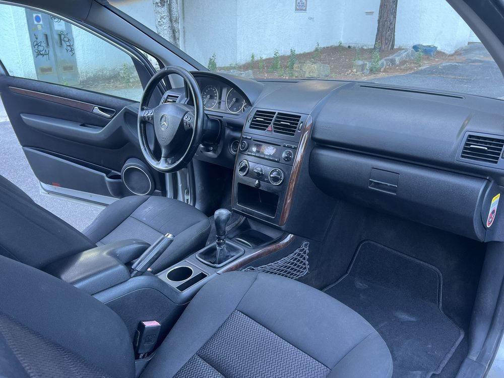 Mercedes Benz A150 Nacional