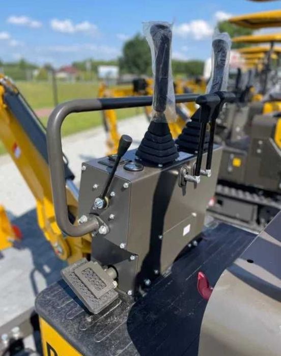 Minikoparka NEX N12 Long Yanmar 2025 koparka koparko ładowarka