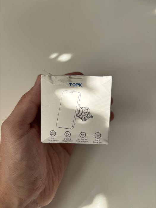 Uchwyt samochodowy MagSafe Topk