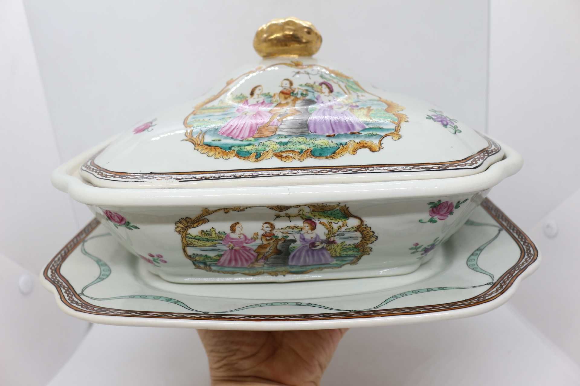 Prato Coberto Porcelana Chinesa Cenas Galantes XIX