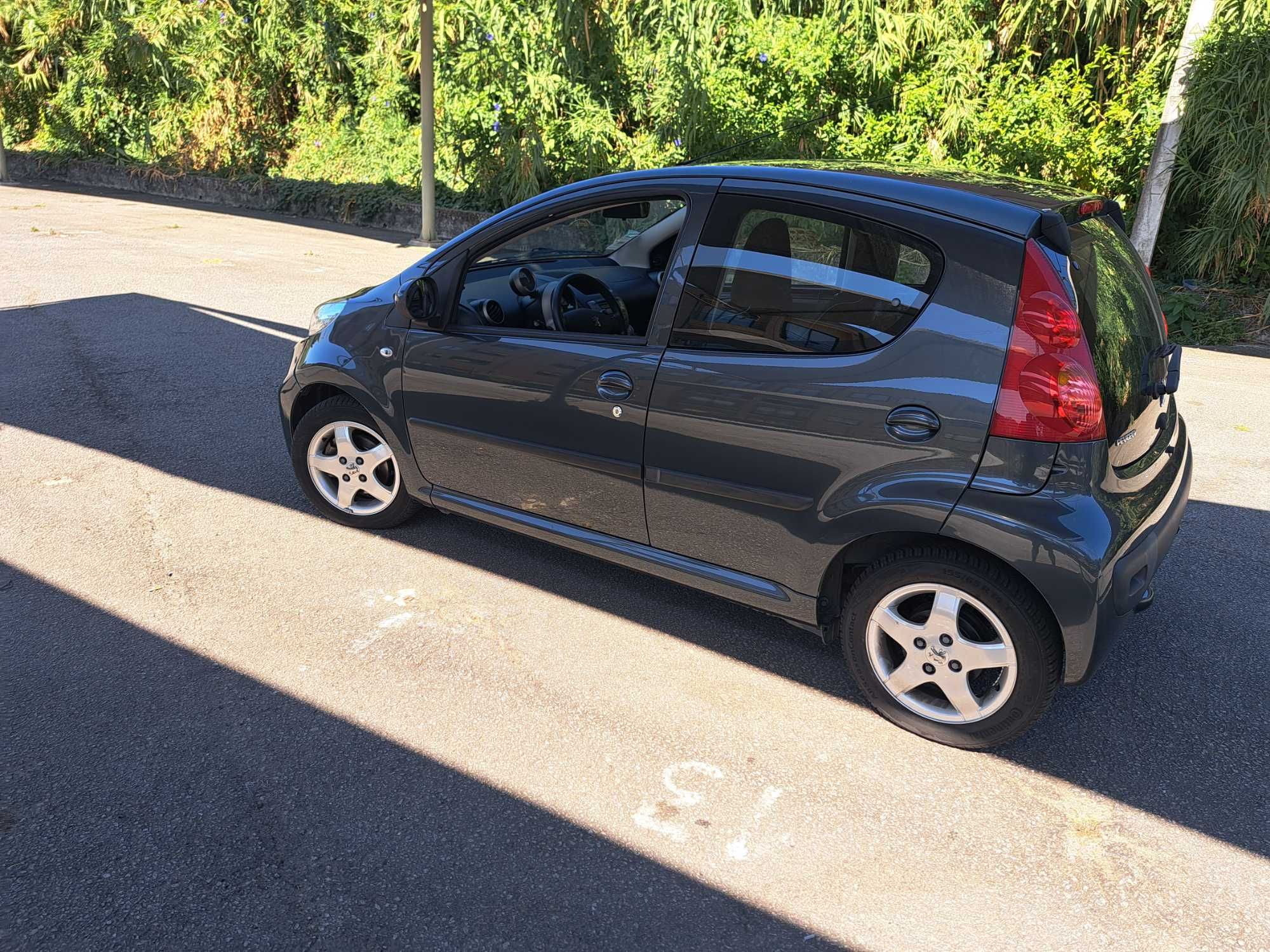 Peugeot 107 1.0 Motor Toyota 55M kms