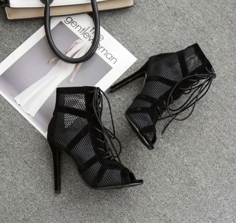 Босоножки для heels