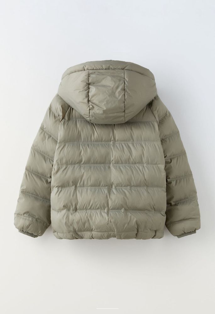 Куртка Zara 120 см (6-7 лет)