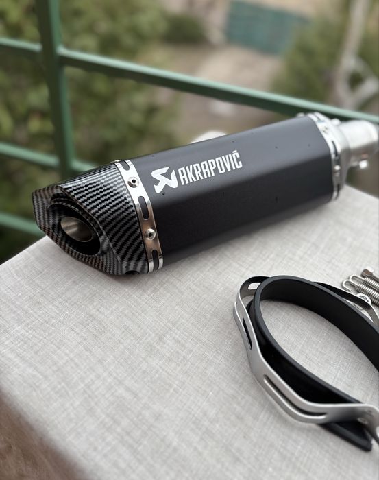 Прямоток AKRAPOVIC 37 см Вихлоп глушник Акраповіч чорний на мотоцикл