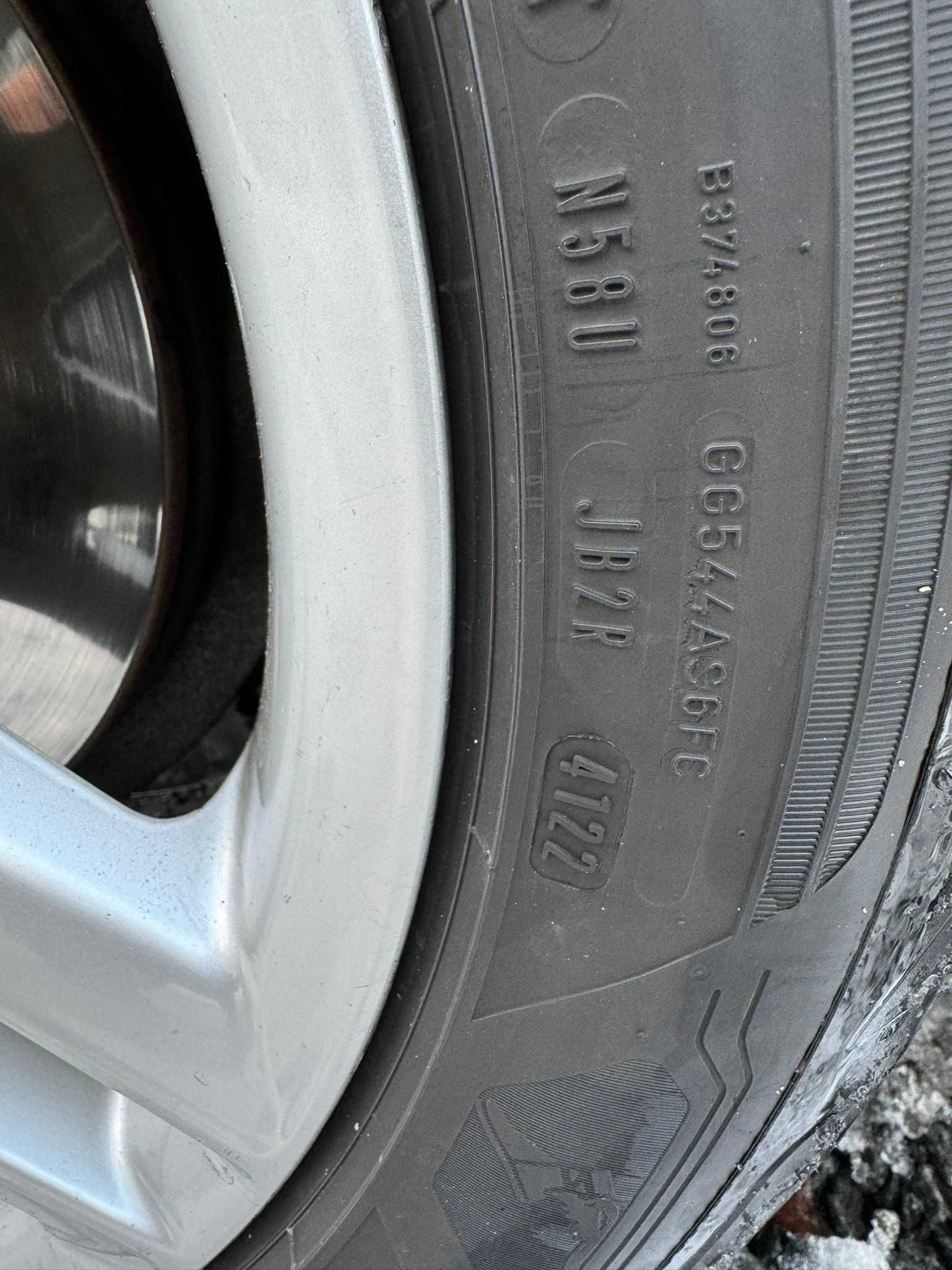 Комплект дисків з гумою диски 5x112 R18 8J ET39 Audi Volkswagen Skoda