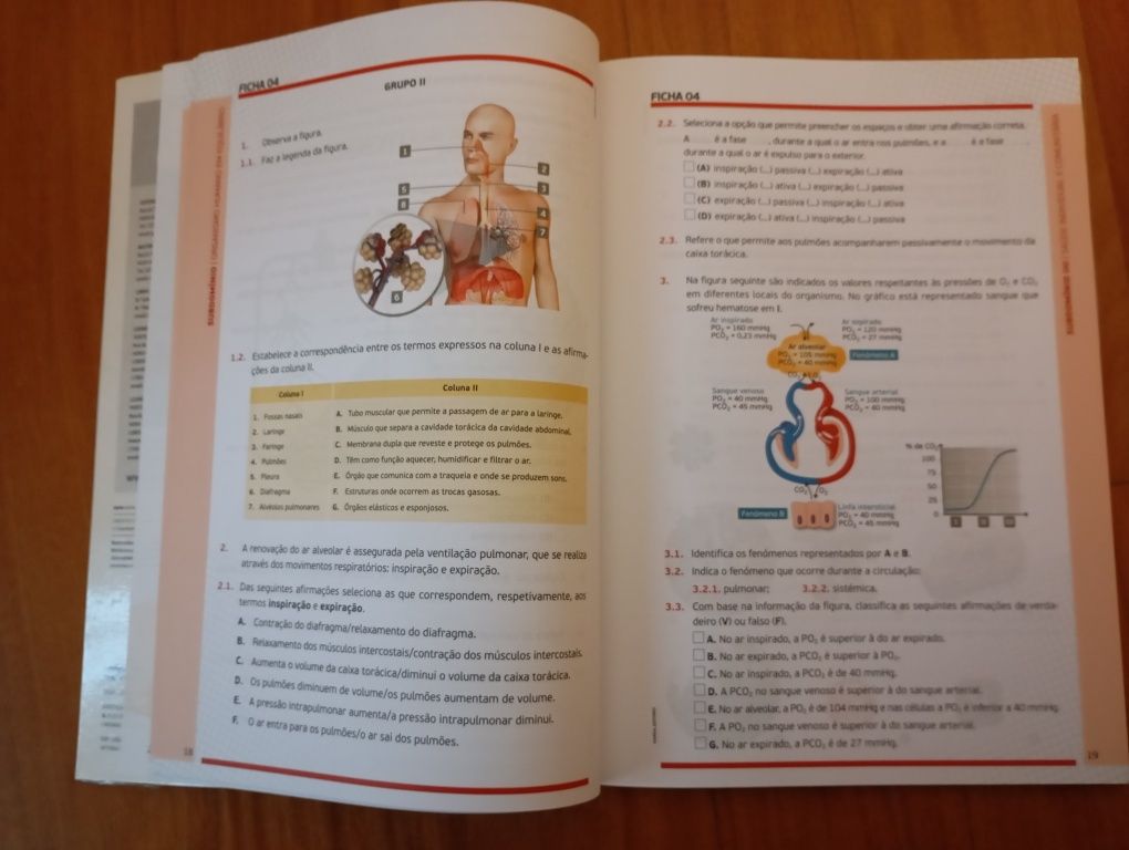 Livro escolar de ciências naturais