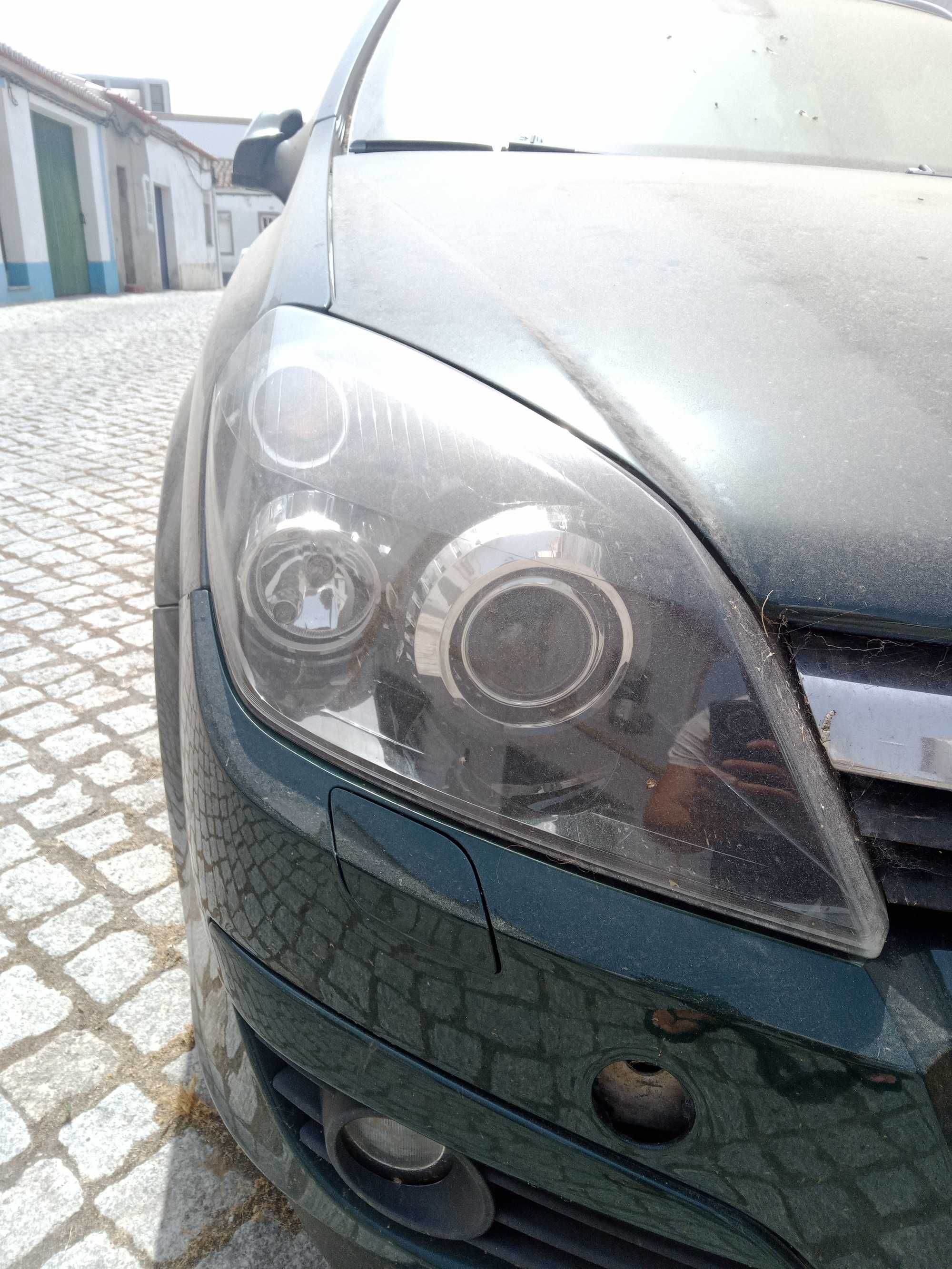 Vendo Opel Astra 1.7 CDTI com avaria( já com mais fotos)