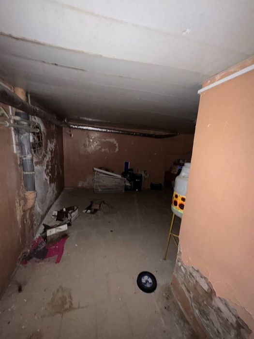 Подвал с магазином