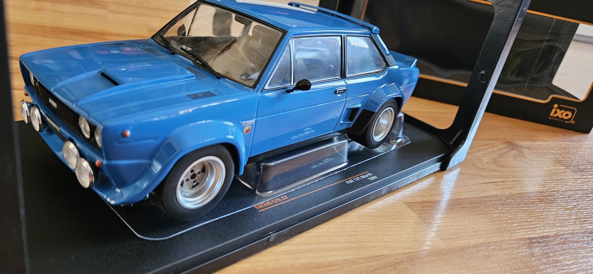 1:18 IXO Fiat 131 Abarth