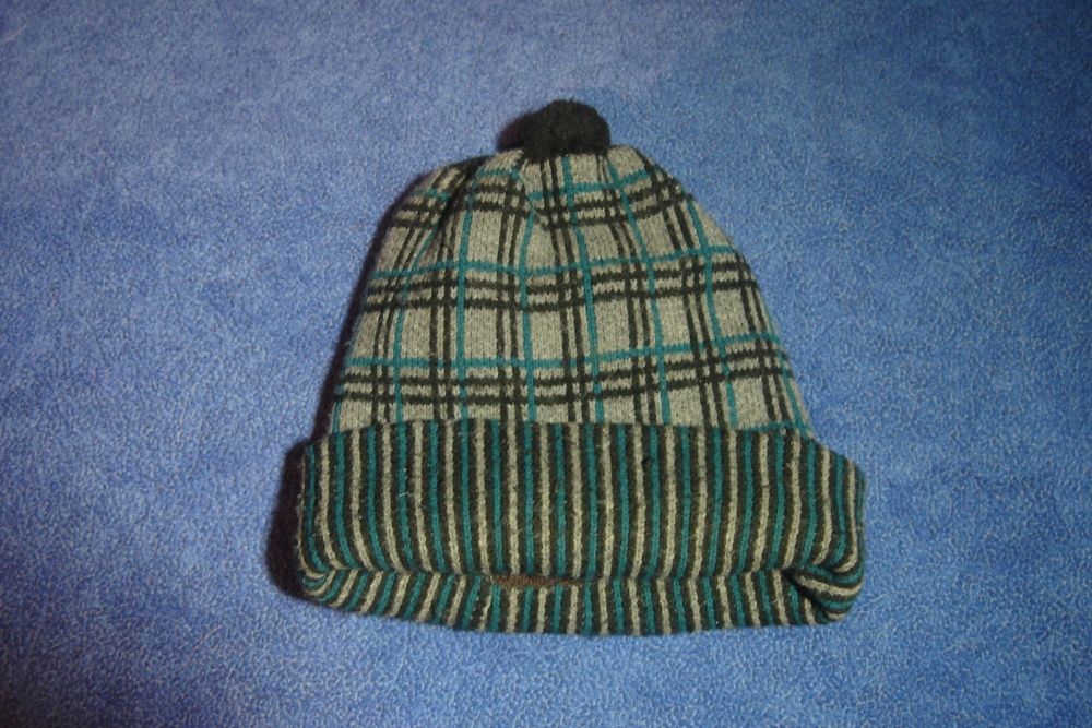 Продам детские шапки