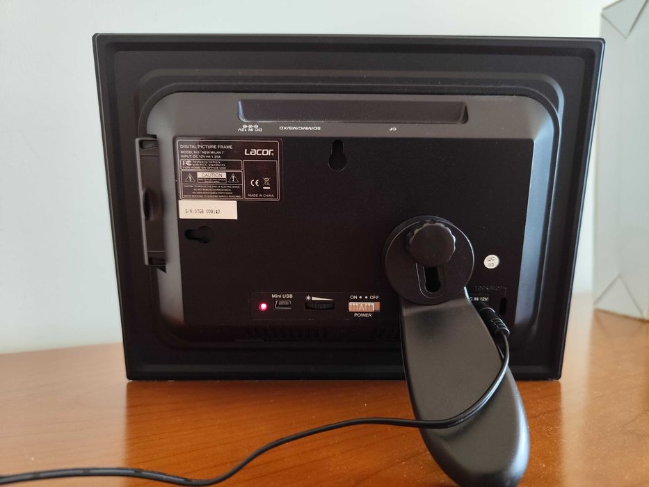 Moldura digital - Lacor New Milan 3.0 (7'')