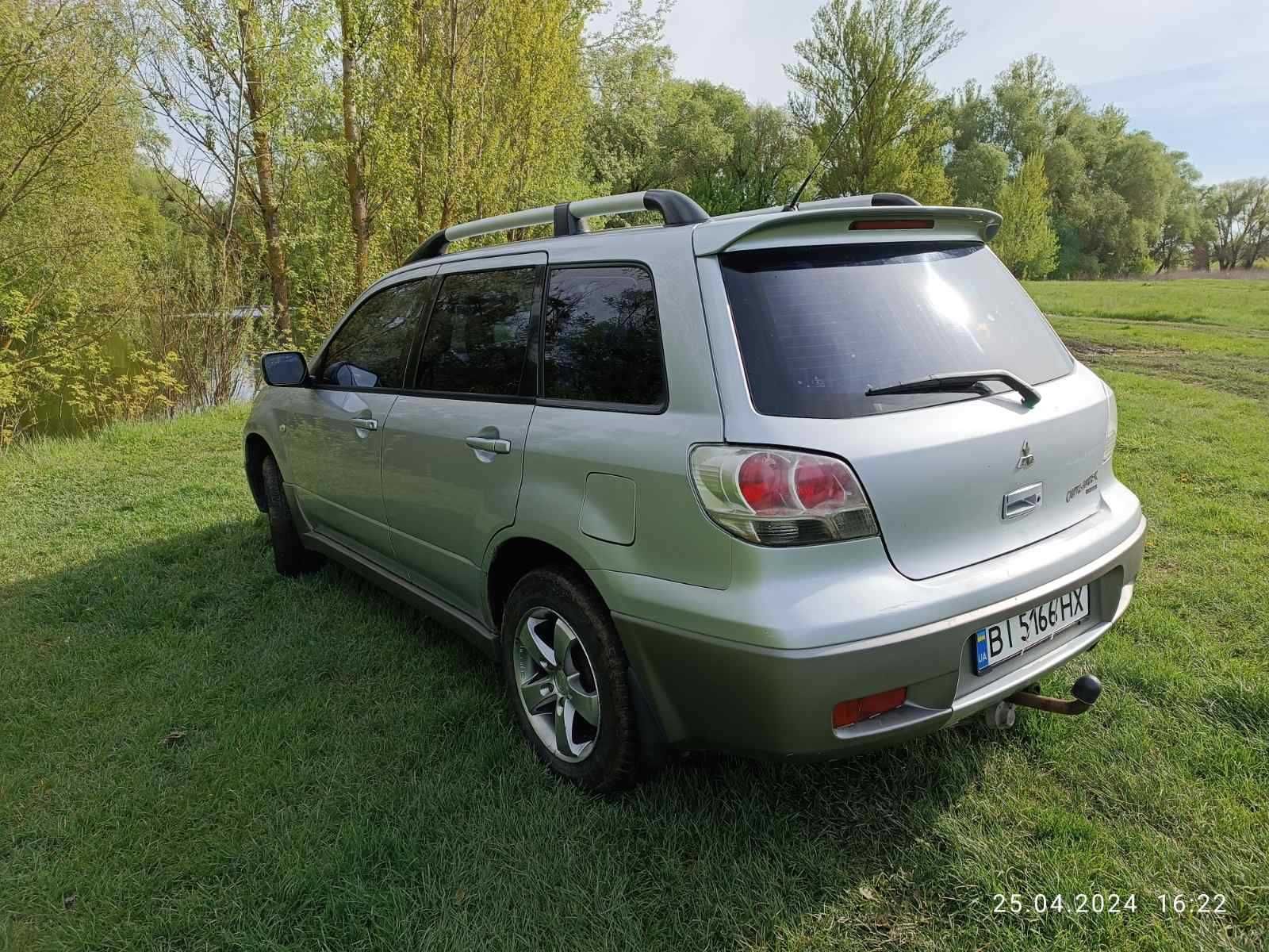 Автомобіль... Mitsubishi