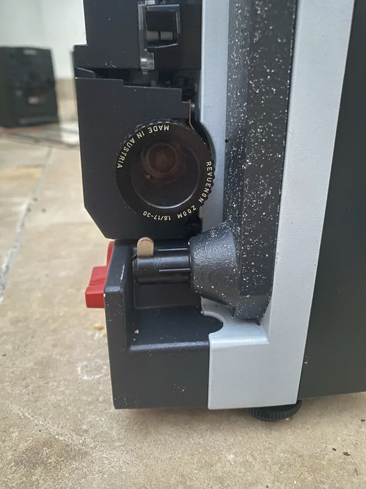 Revue Lux 1000 - projetor de filmes