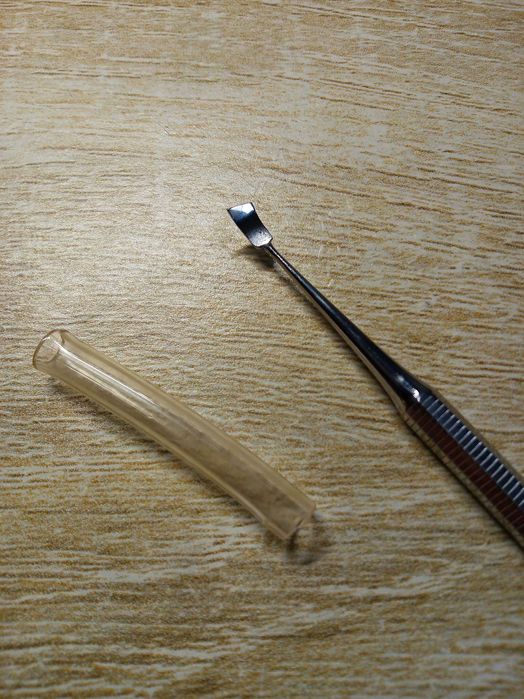 Skaler do usuwania kamienia lewostronny (SHOW TECH)