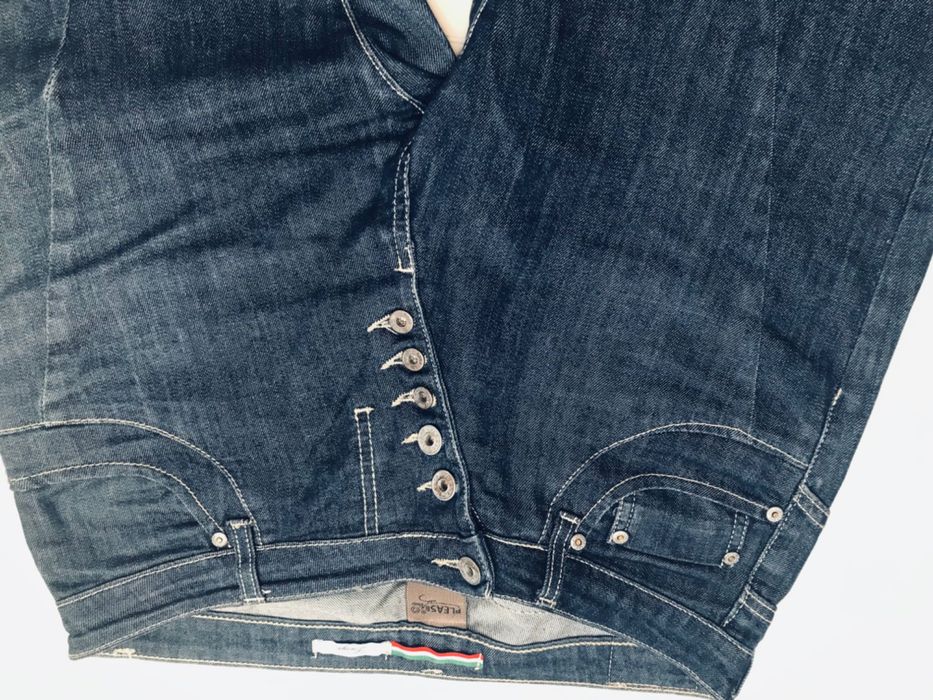 Please granatowe włoskie dżinsy L. Ideał