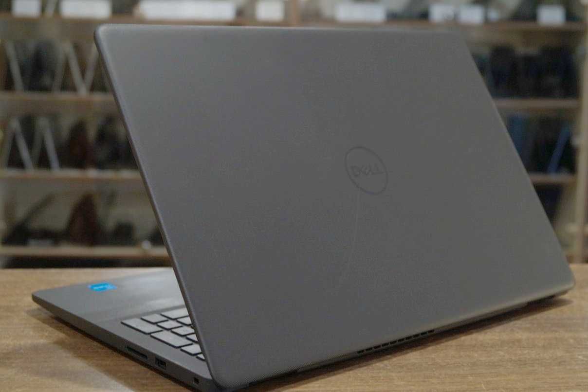 Ноутбук Dell (FullHD IPS/Core i3-1115G4/RAM 8/SSD 256)TVOYO