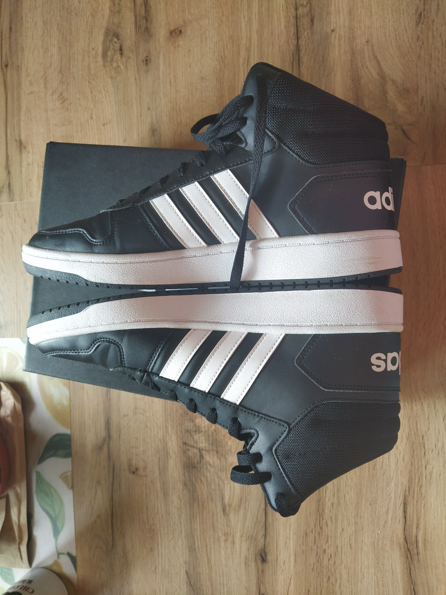 Adidas hoops 2.0 mid 46