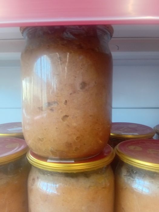 Смачний паштет курячий печінково-мясний.