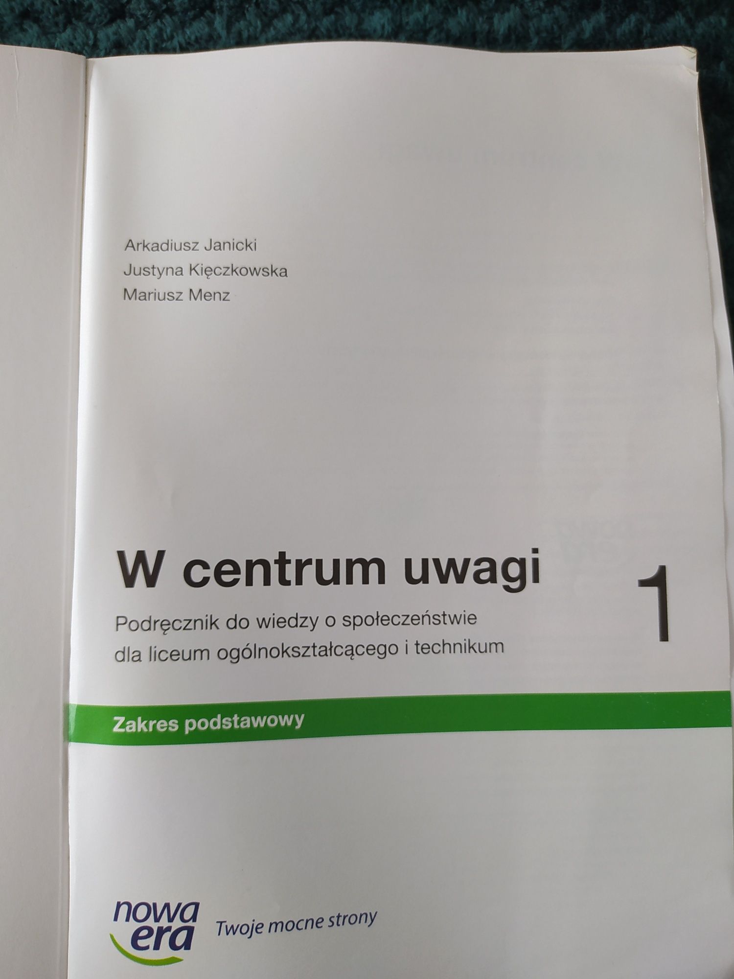 Podręcznik w centrum uwagi klasa 1