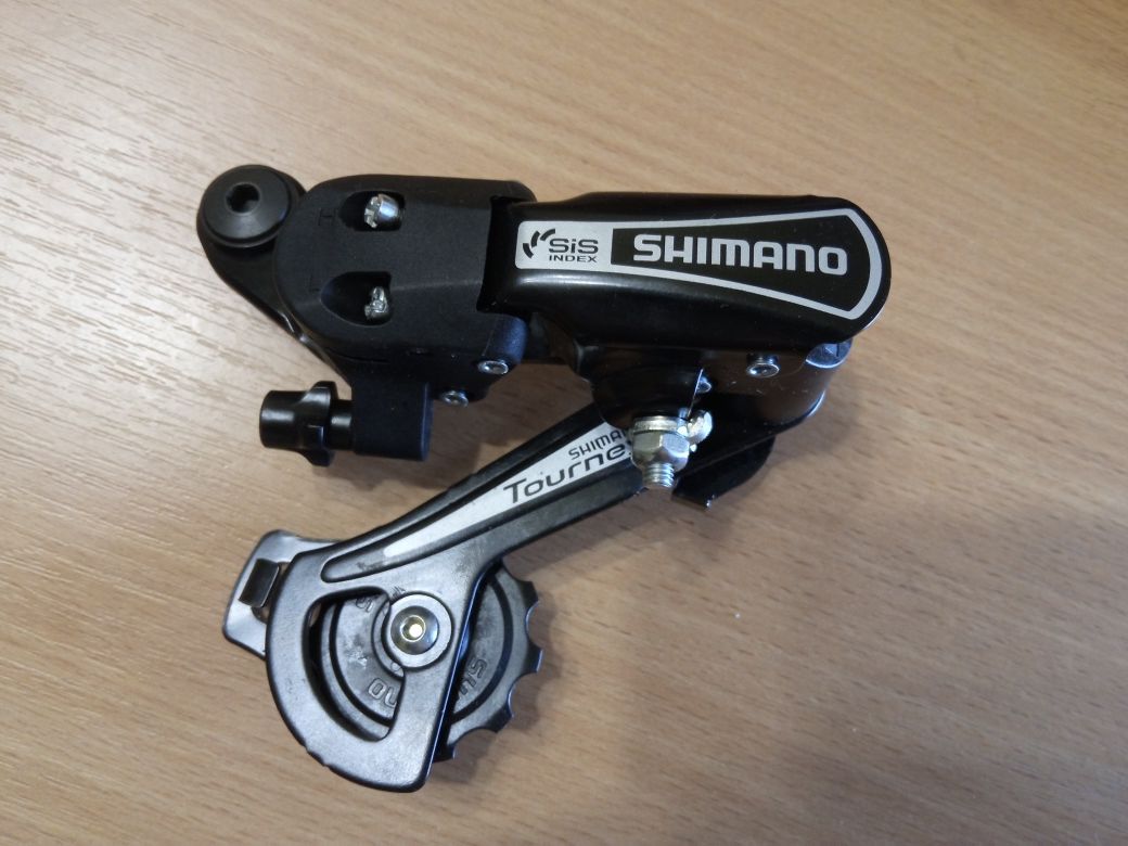 Переключатель скоростей задний"Shimano" на велосипед.