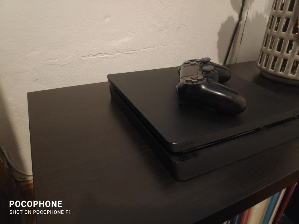 PlayStation 4 Slim Auto- D3sbloqu3io (ler descrição)