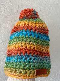 Gorro de lã em Tons Tropicais - Feito à Mão