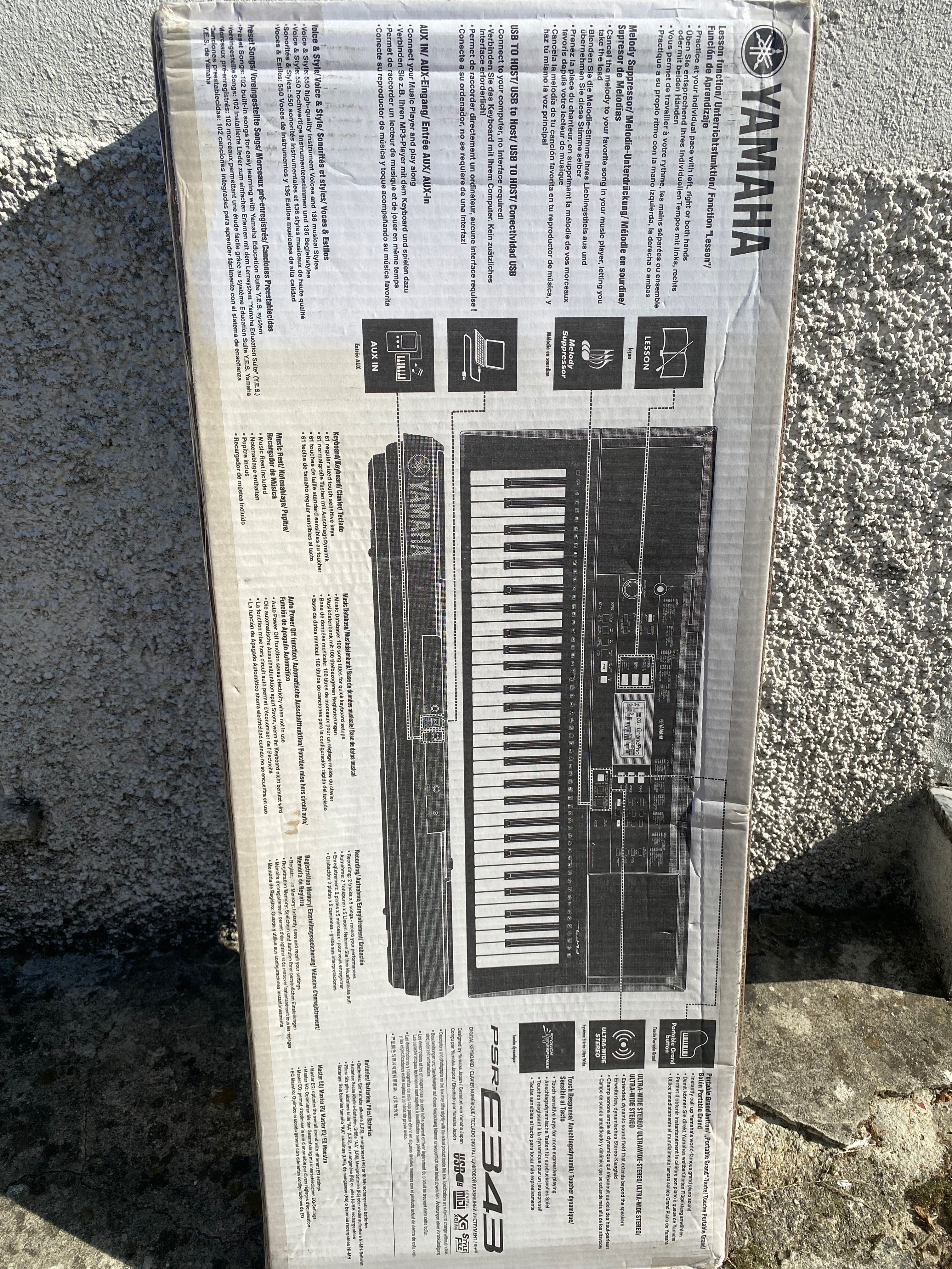 piano yamaha PSR-E343