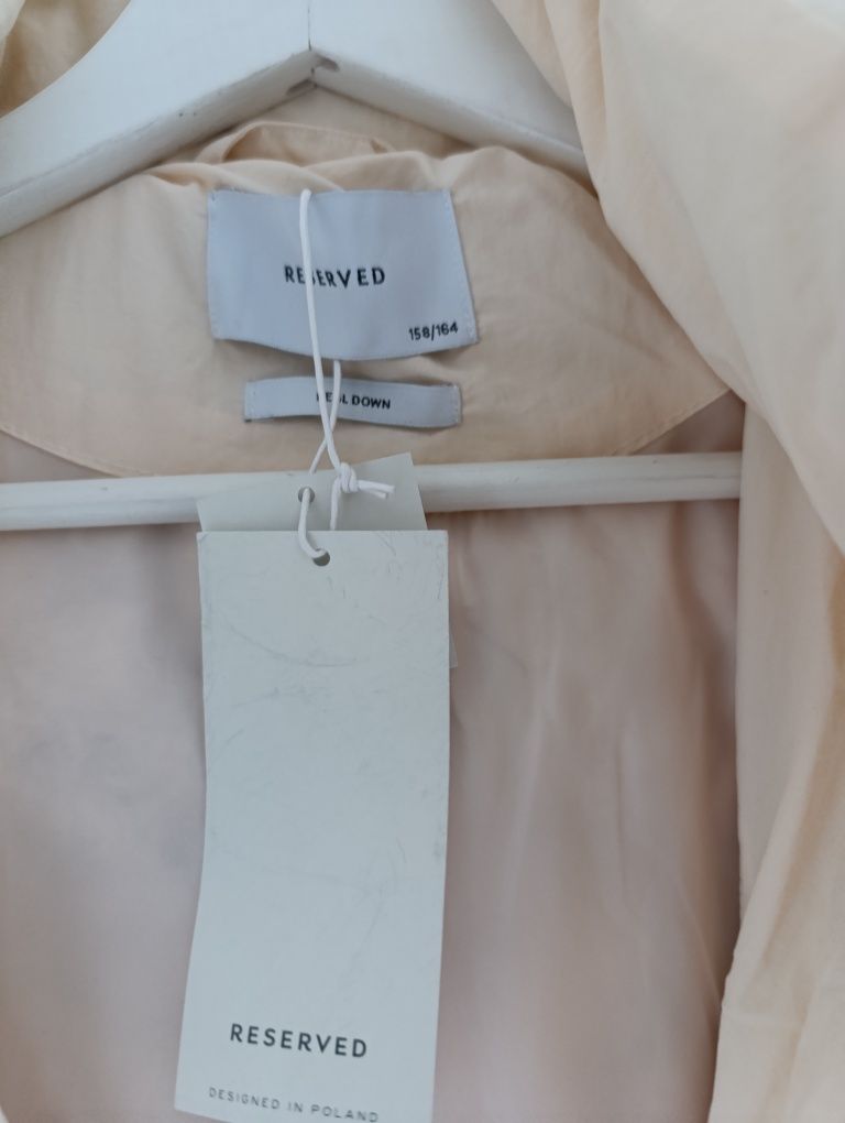 Kurtka puchowa Reserved 146 płaszcz pikowany puch 50% pierze 50%
