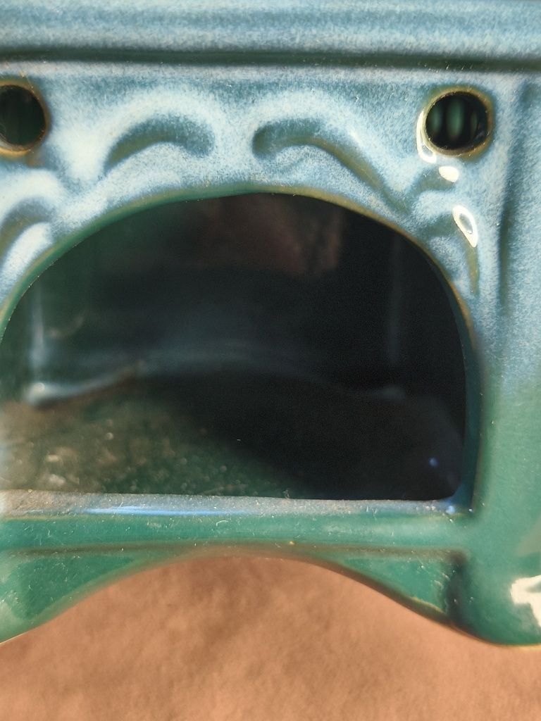 Ceramiczny zielony kominek podgrzewacz 47