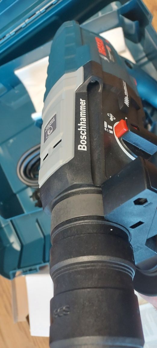 Найпотужніший з лінійці перфоратор-дриль BOSCH GBH 2-28F