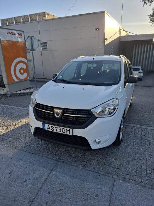 Dacia Loggy 7 lugares, Gpl / Gasolina.