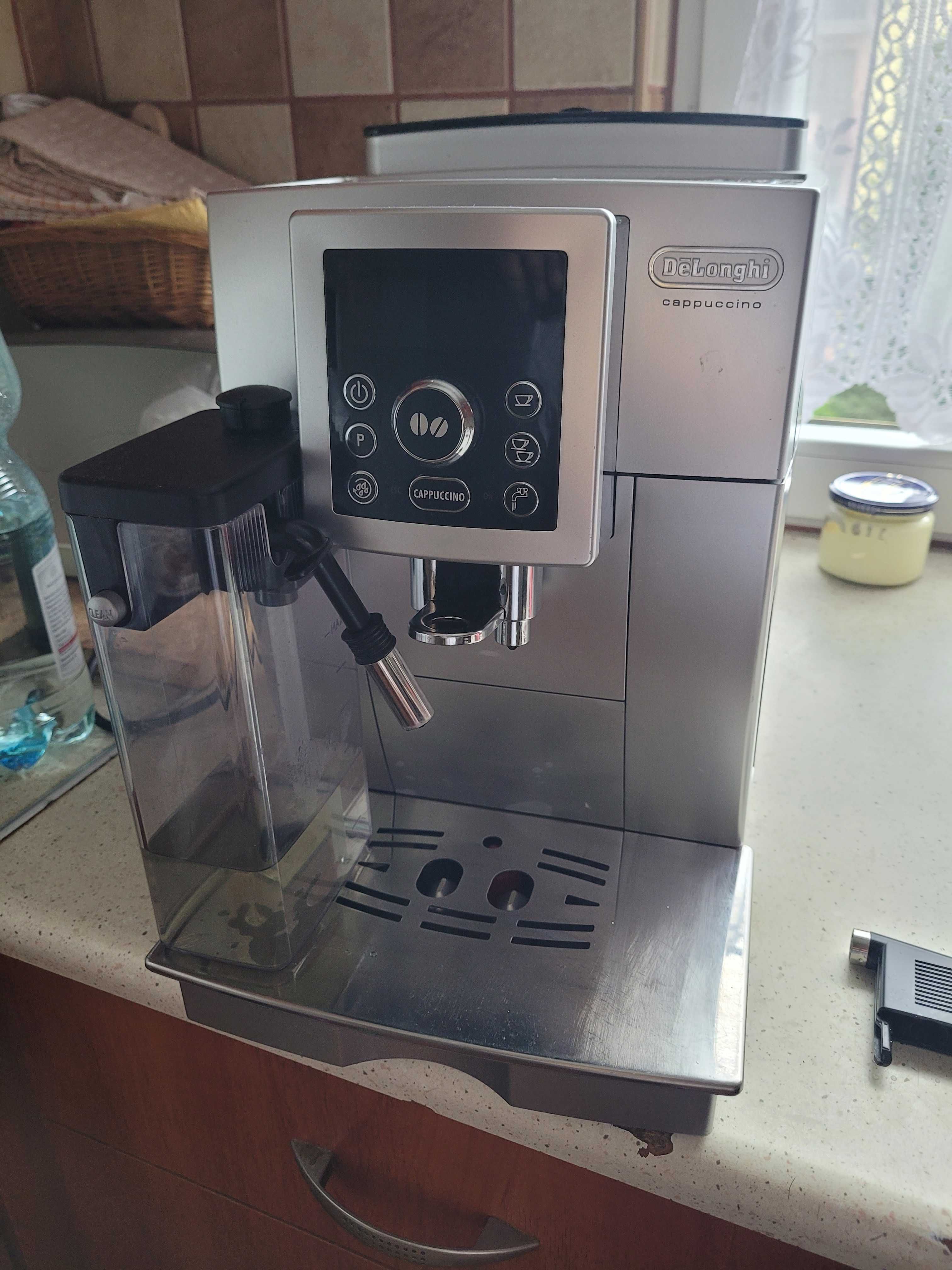 Ekspres Delonghi Cappuccino ECAM 23.460 S