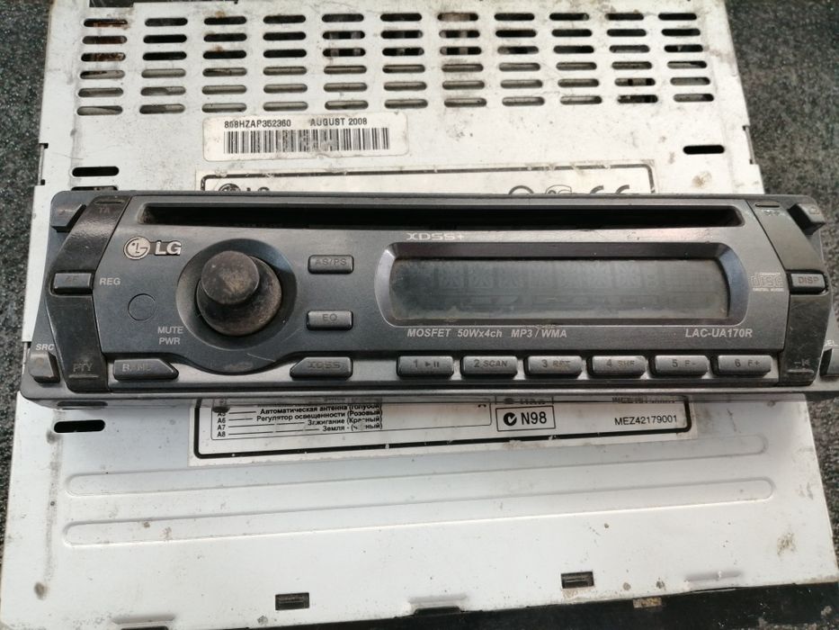 Автомагнітола LG LAC-UA170R