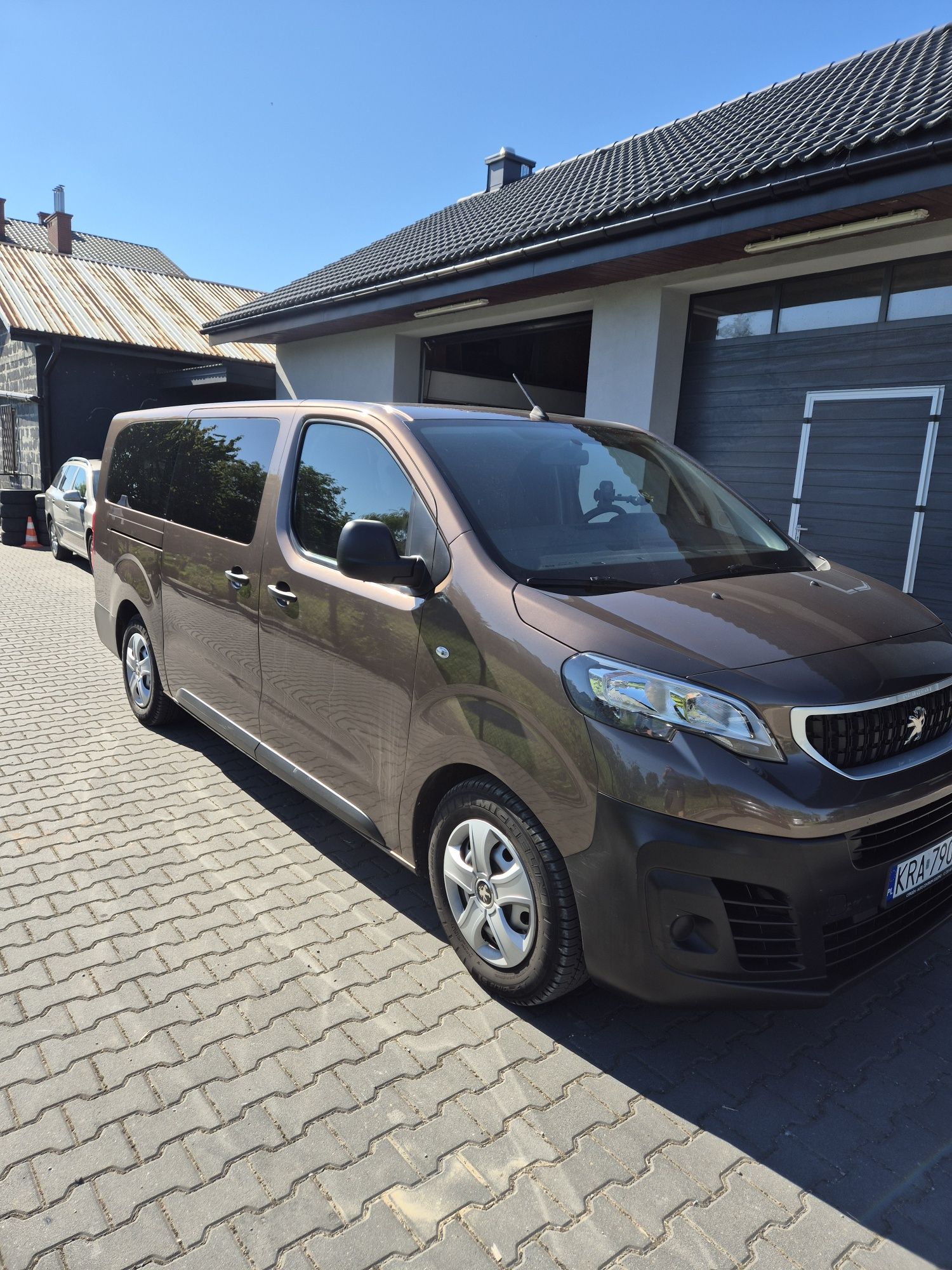 Peugeot Expert 1.6 BlueHDi • 2018 • 218 000 km • 9-osobowy Euro 6